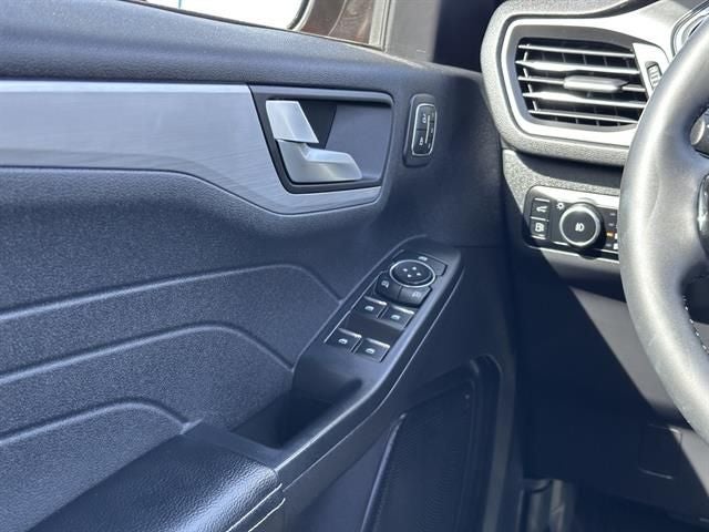 2024 Ford Escape Hybrid Platinum