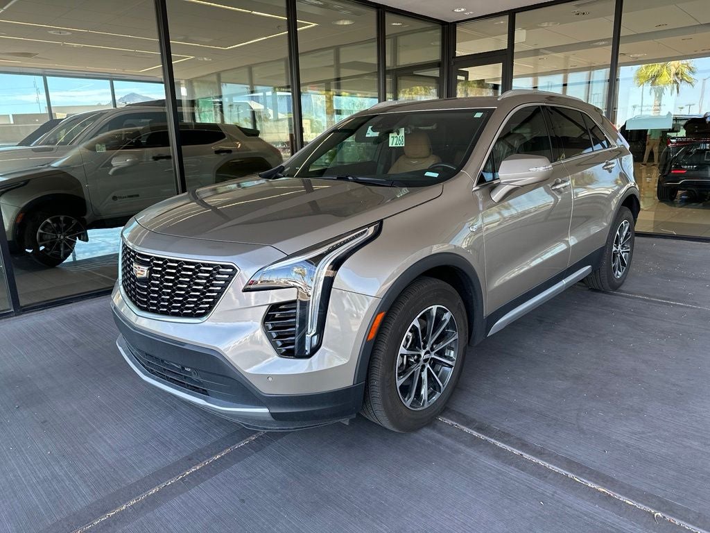 2023 Cadillac XT4 Premium Luxury