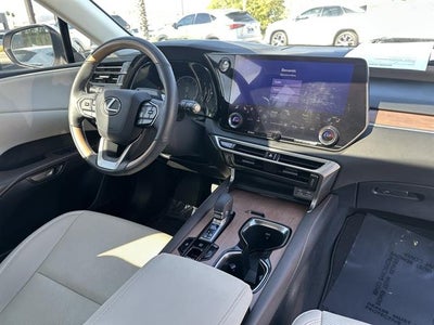 2023 Lexus RX Premium