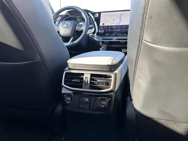 2023 Lexus RX Premium