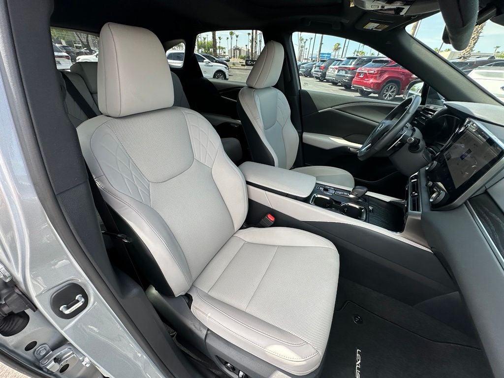 2025 Lexus RX 350h Premium