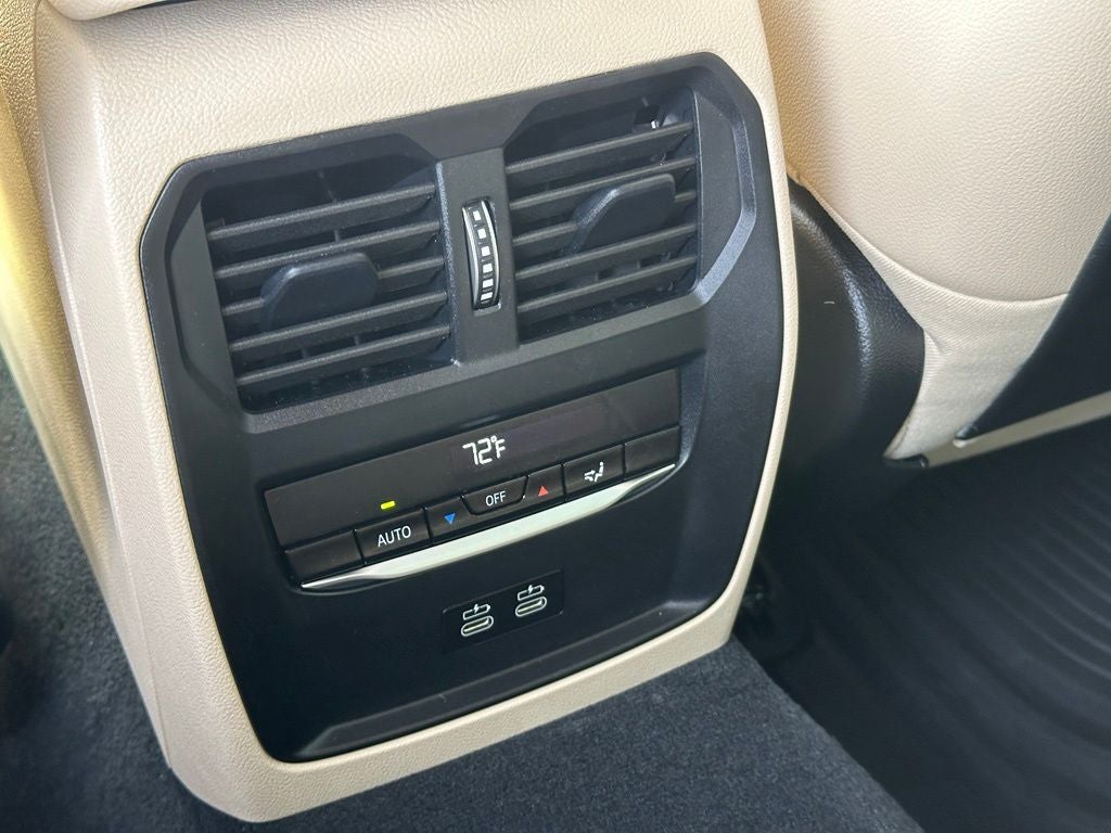 2025 BMW 3 Series 330i