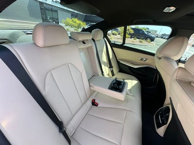 2025 BMW 3 Series 330i