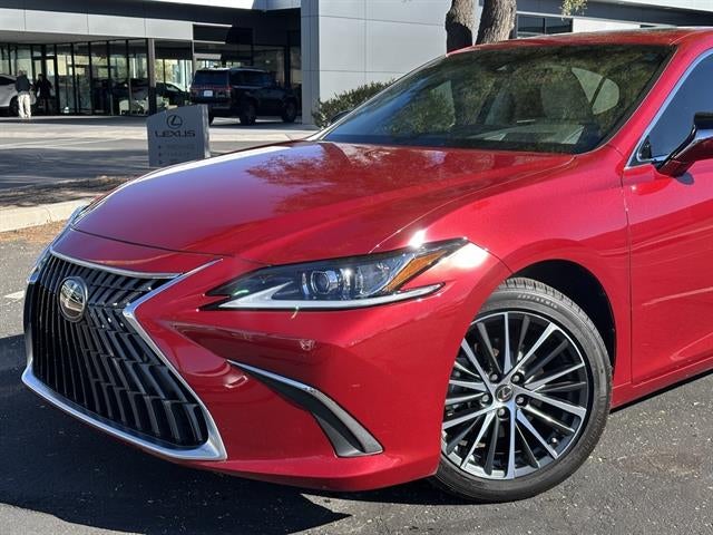 2024 Lexus ES Base