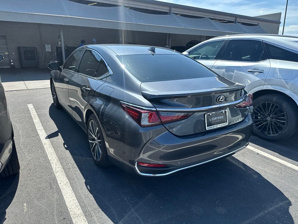 2025 Lexus ES 300h