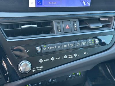 2024 Lexus ES 300h