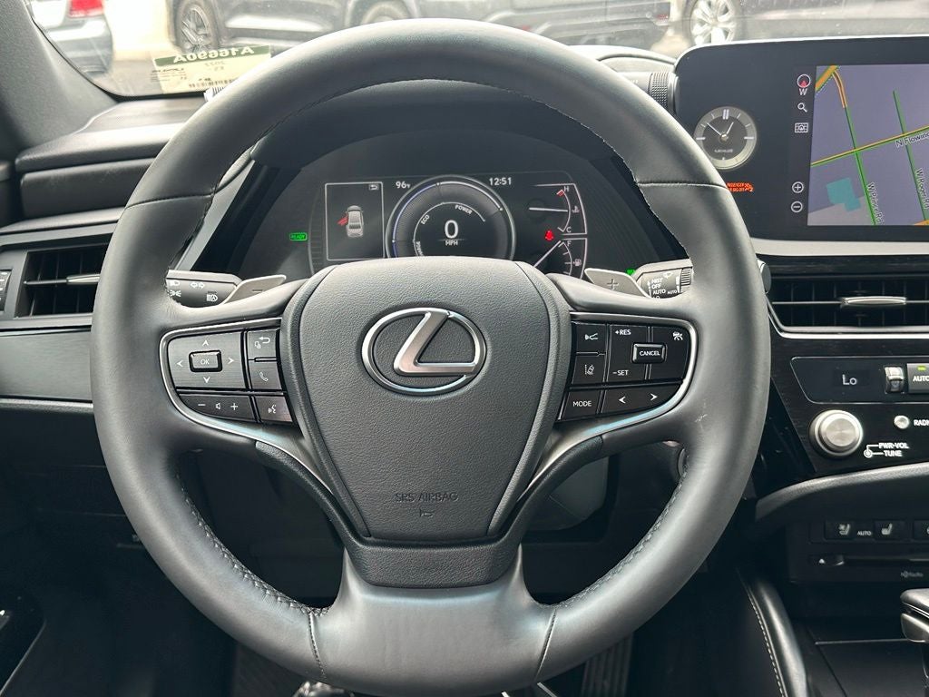 2022 Lexus ES 300h