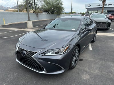 2022 Lexus ES 300h