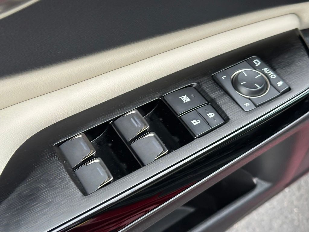 2023 Lexus ES 300h