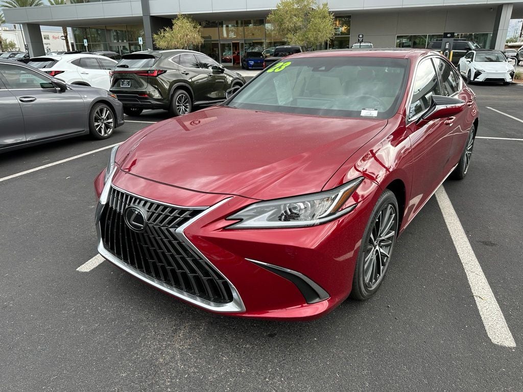 2023 Lexus ES 300h