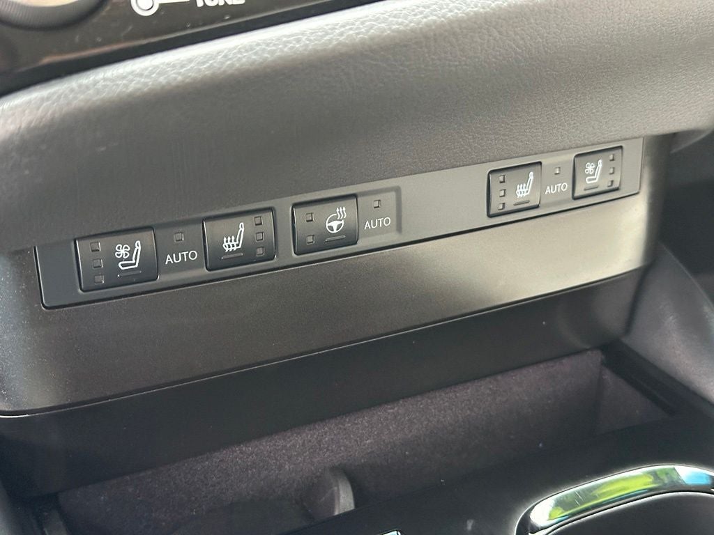 2023 Lexus ES 300h