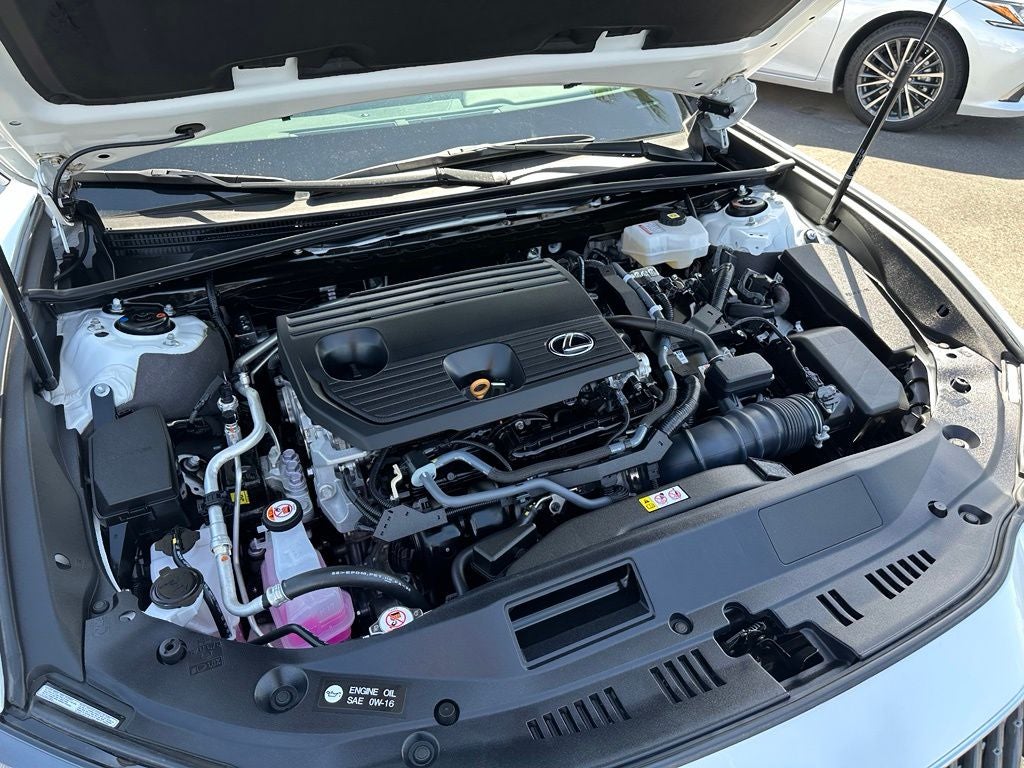 2025 Lexus ES 300h