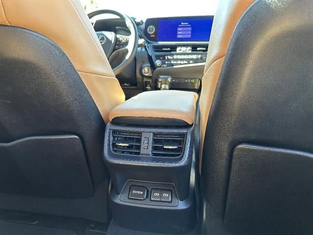 2023 Lexus ES Premium