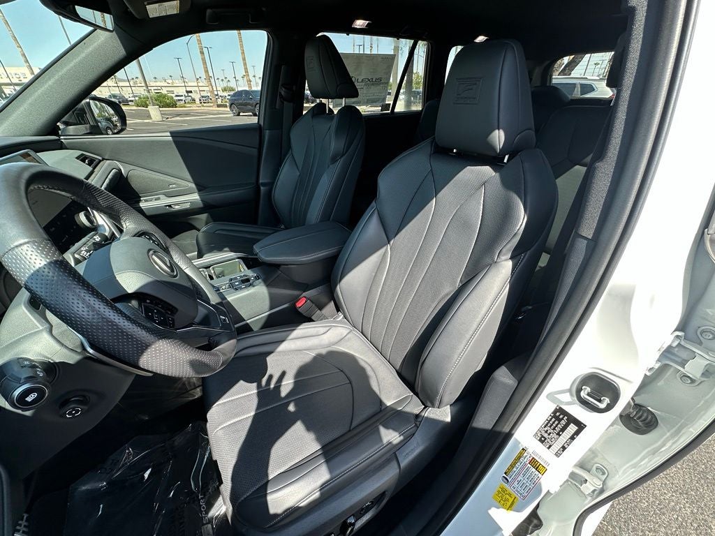 2025 Lexus TX 500h F SPORT Premium