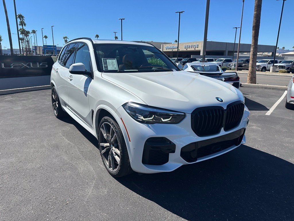 2022 BMW X5 M50i