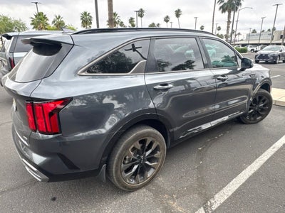 2023 Kia Sorento SX