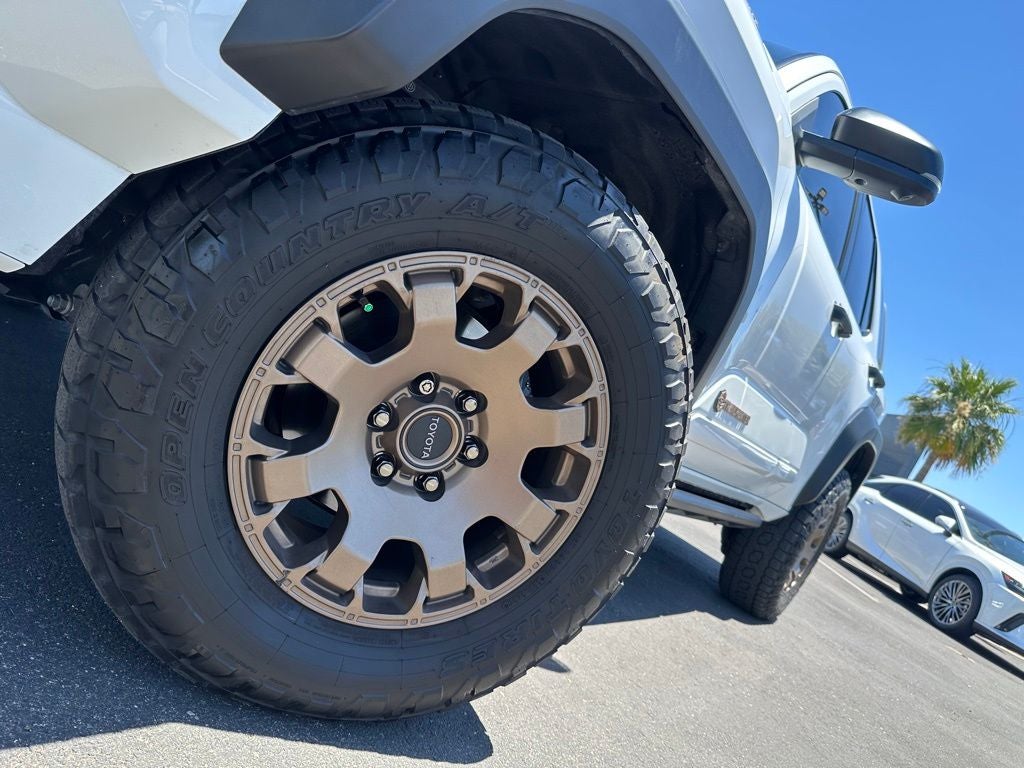 2025 Toyota 4Runner i-FORCE MAX Hybrid Trailhunter