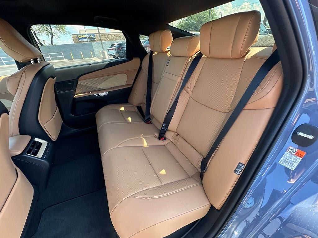 2026 Lexus ES LUXURY