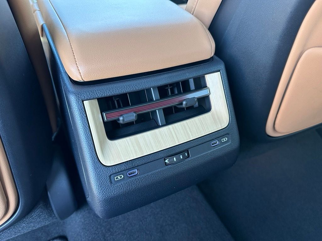 2026 Lexus ES LUXURY