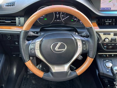 2014 Lexus ES 300h