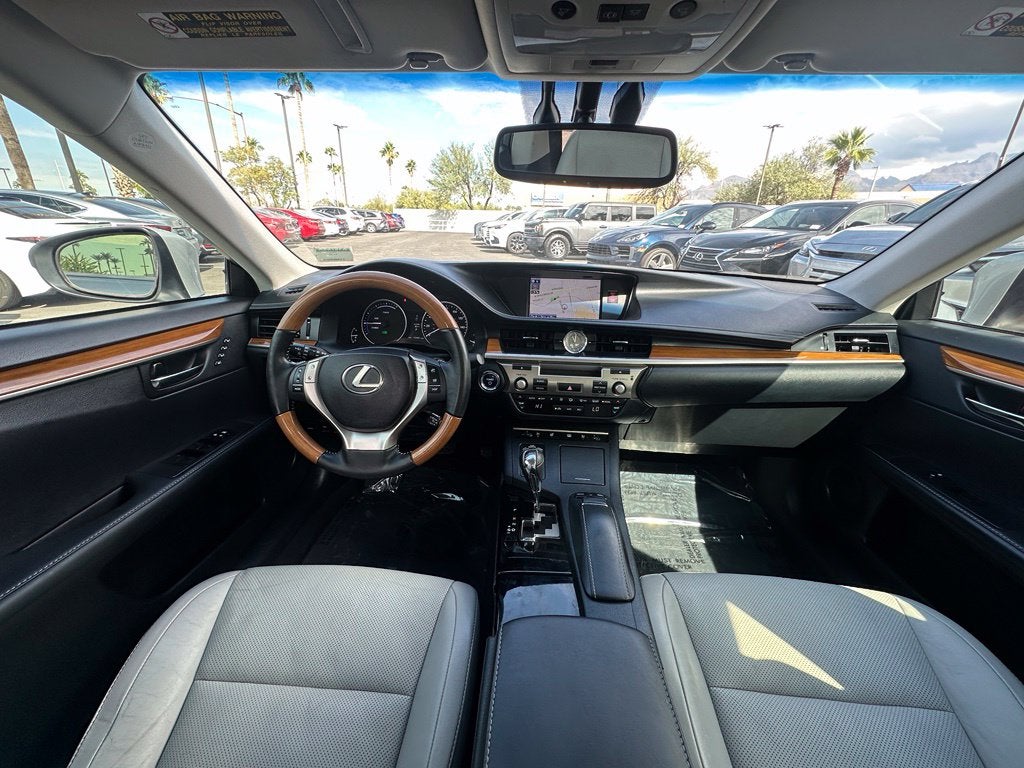 2014 Lexus ES 300h