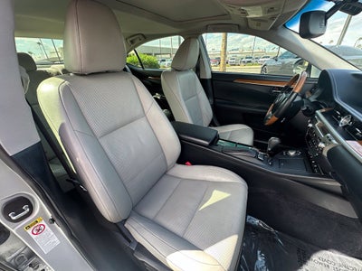 2014 Lexus ES 300h