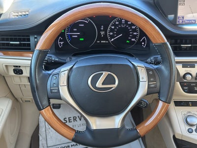2014 Lexus ES 300h