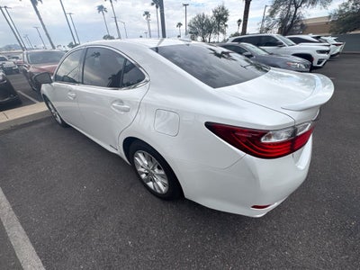 2014 Lexus ES 300h