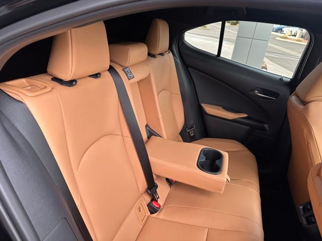 2026 Lexus UX 300h Premium