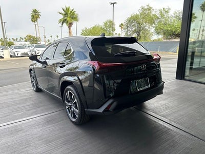 2026 Lexus UX 300h Premium