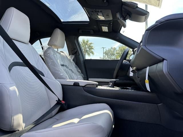 2026 Lexus UX 300h Premium