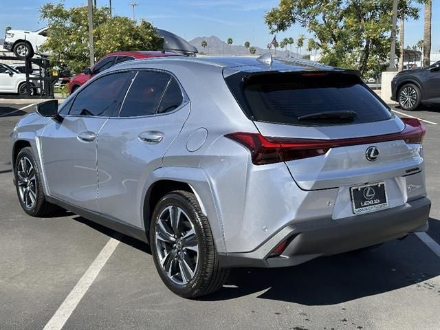2026 Lexus UX 300h Premium