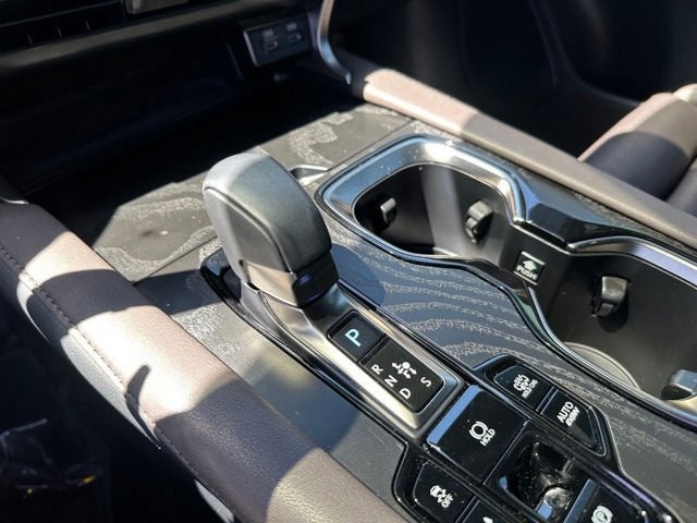2025 Lexus RX 450h+ Luxury