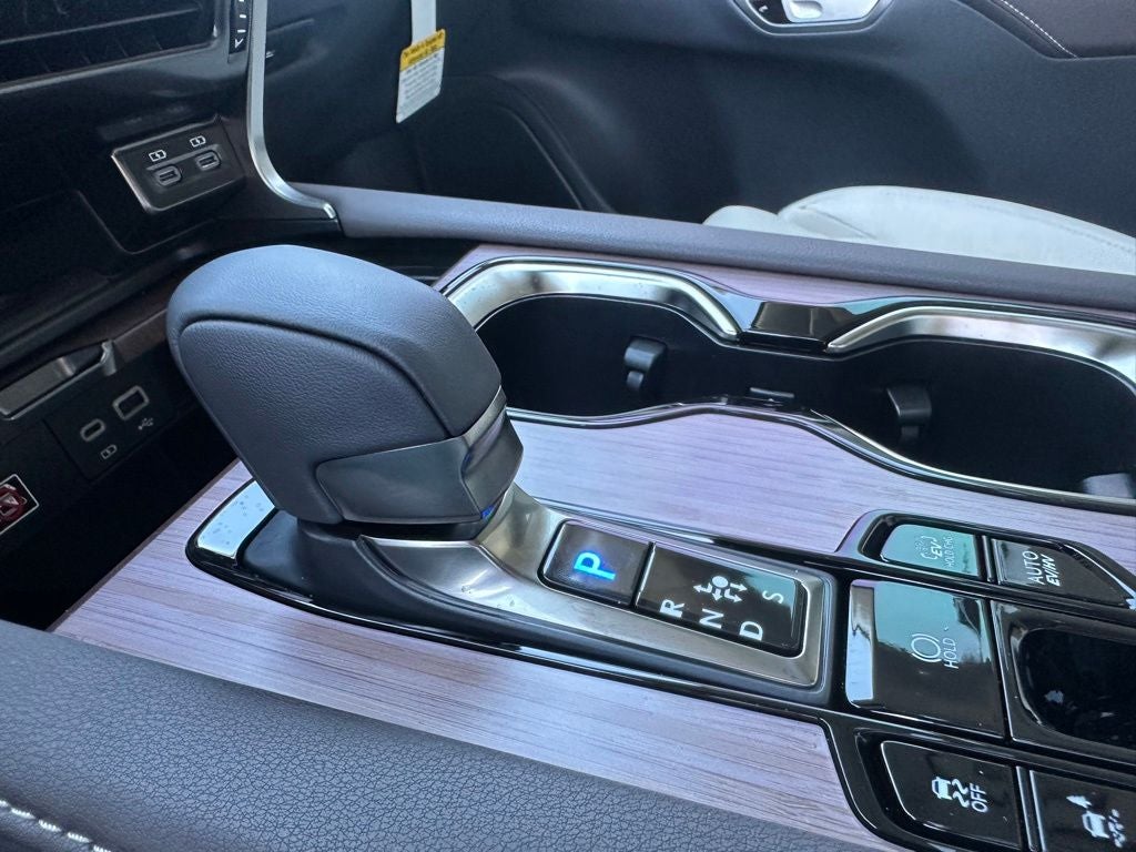 2026 Lexus RX 450h+ Luxury