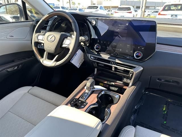 2026 Lexus RX 450h+ Luxury