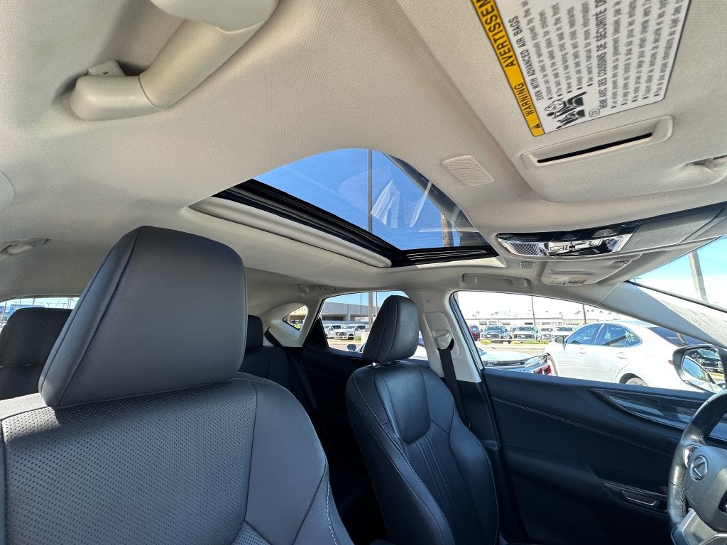 2024 Lexus NX 350h Premium