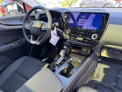 2026 Lexus NX 350h Luxury