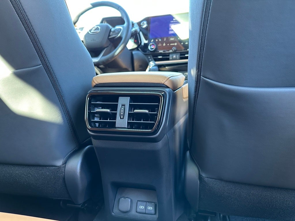 2026 Lexus NX NX 450h+ Luxury