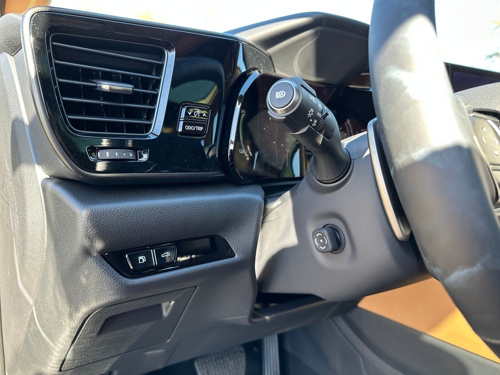 2026 Lexus NX NX 450h+ Luxury