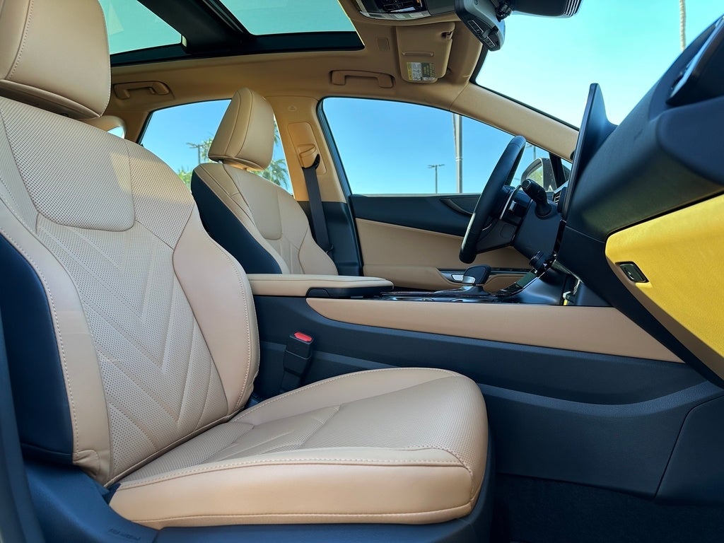 2026 Lexus NX NX 450h+ Luxury