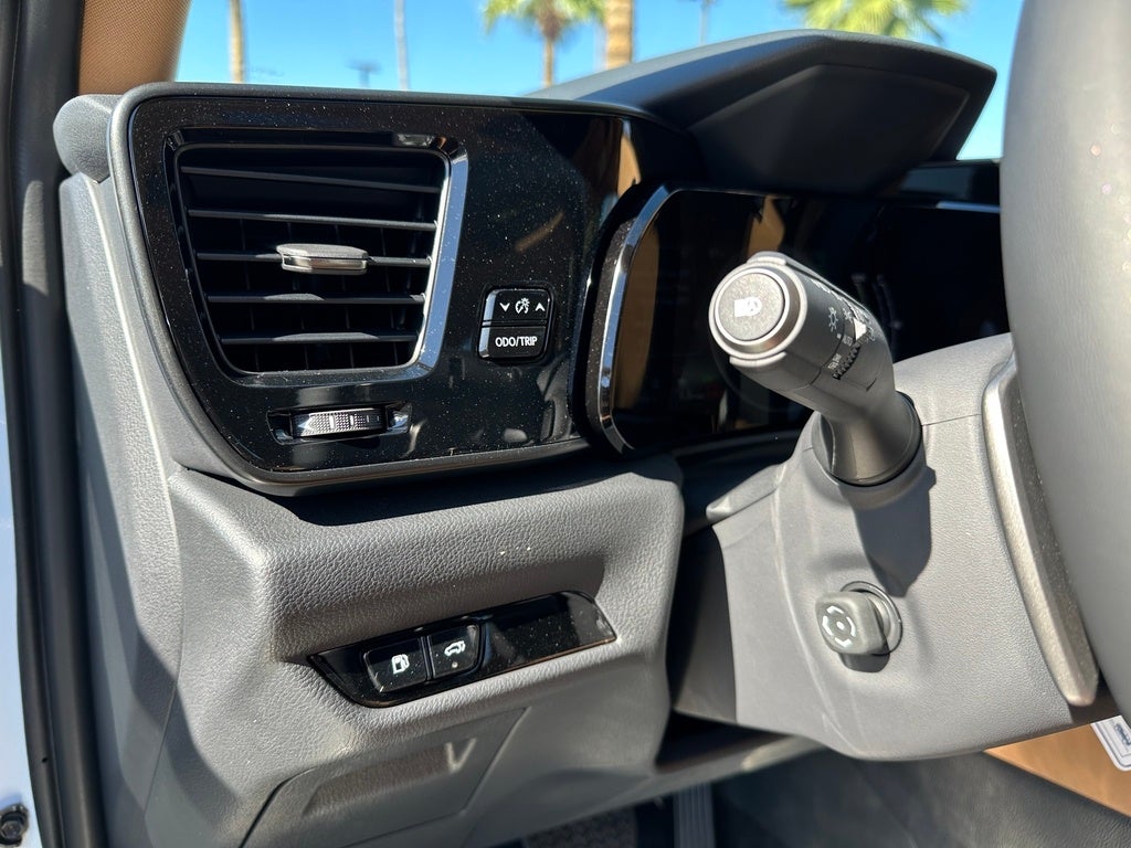 2026 Lexus NX NX 450h+ Premium