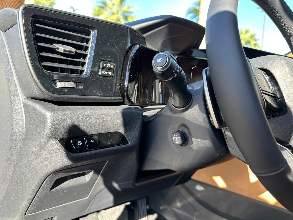 2026 Lexus NX NX 450h+ Luxury