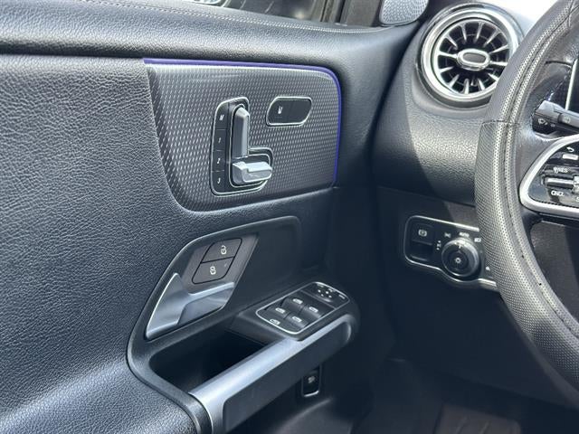 2020 Mercedes-Benz GLB 250 GLB 250