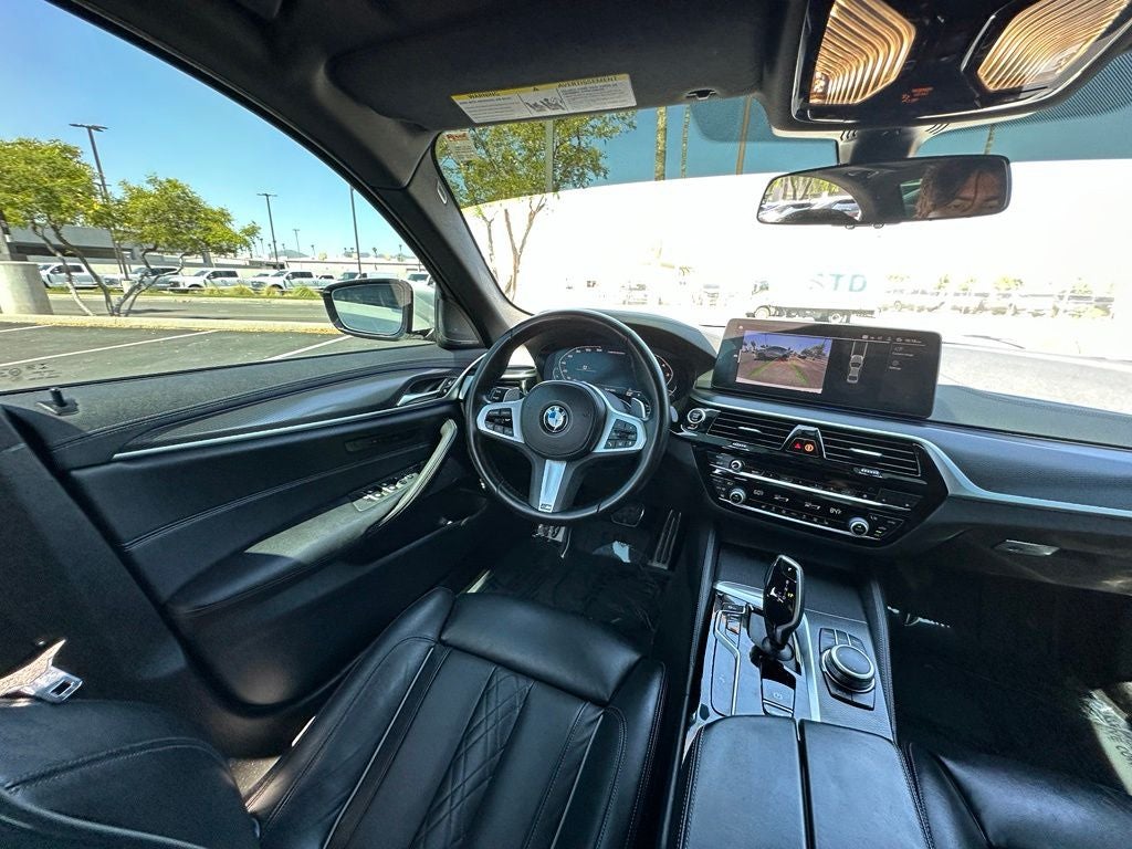 2022 BMW 5 Series M550i xDrive