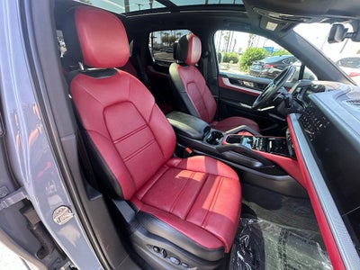 2024 Porsche Cayenne S