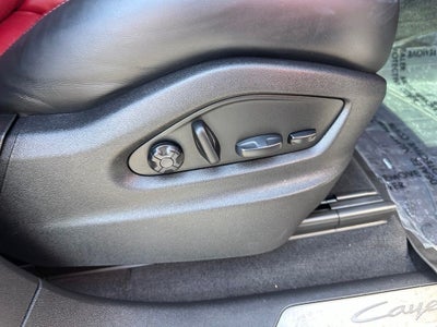 2024 Porsche Cayenne S