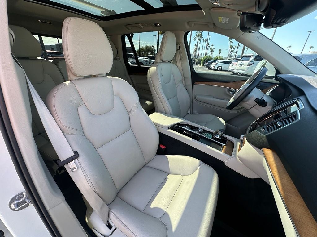 2022 Volvo XC90 Recharge Plug-In Hybrid T8 Inscription Expression Extended Range 7P
