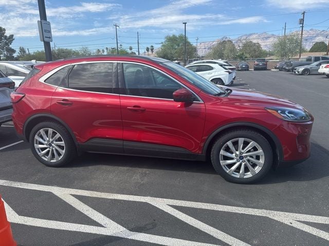 2022 Ford Escape Titanium Hybrid