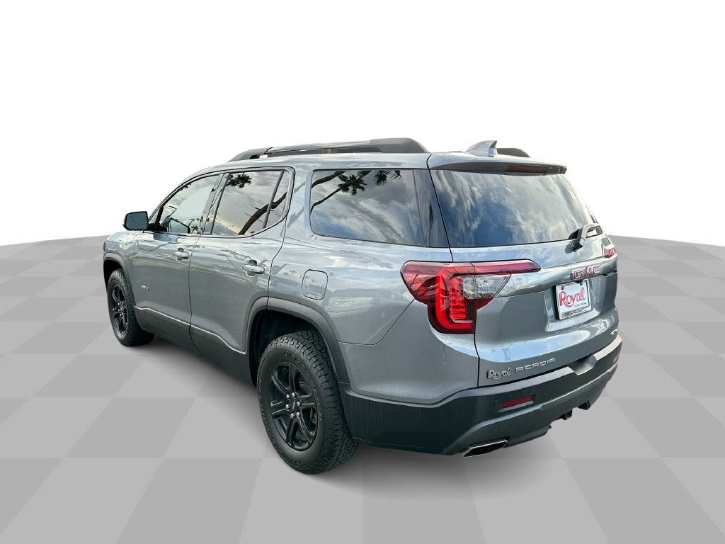 2020 GMC Acadia AT4