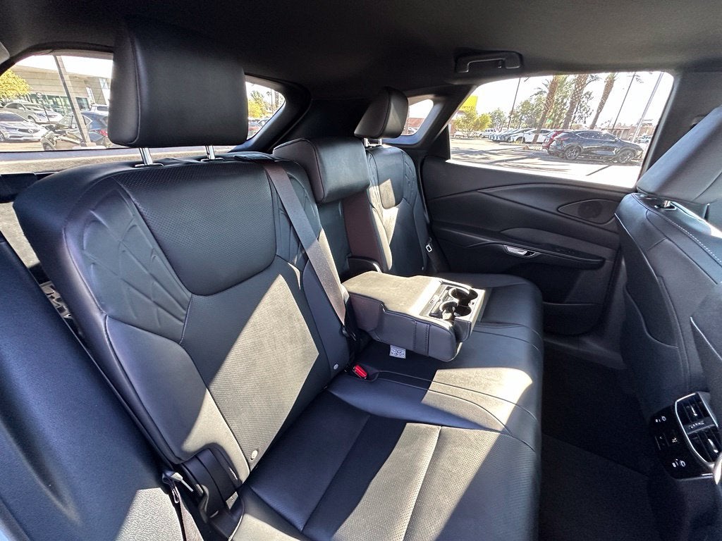 2025 Lexus RX 350h Premium